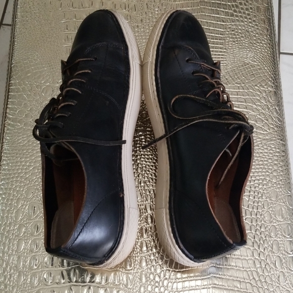 FRYE Brett Low Leather Sneakers - Picture 6 of 8